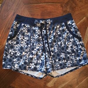 ST JOHN Blue and White Athletic Shorts with Camouflage Pattern
